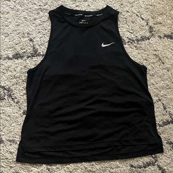 Nike Black Sleeveless Dri-FIT Top - Picture 1 of 4
